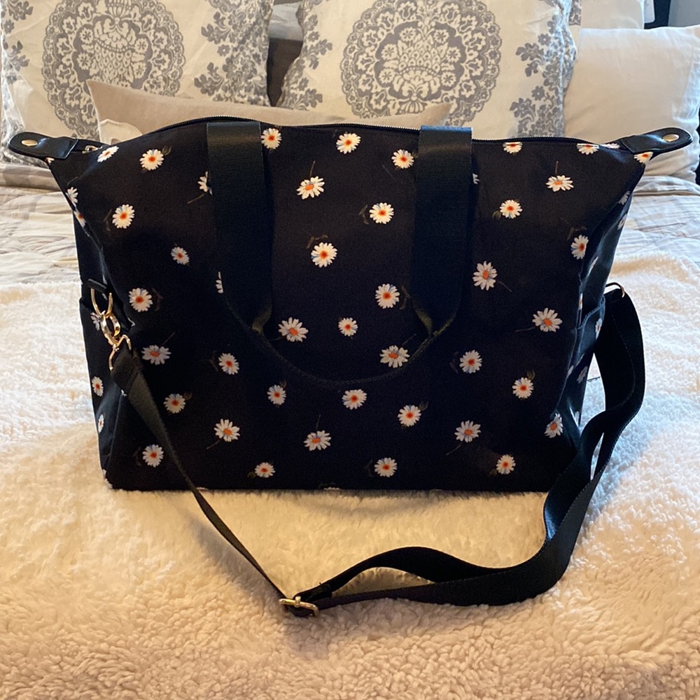 Alice + Olivia Duffel Bag - Picture 2 of 4